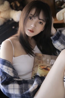 男人脱女神裤衩